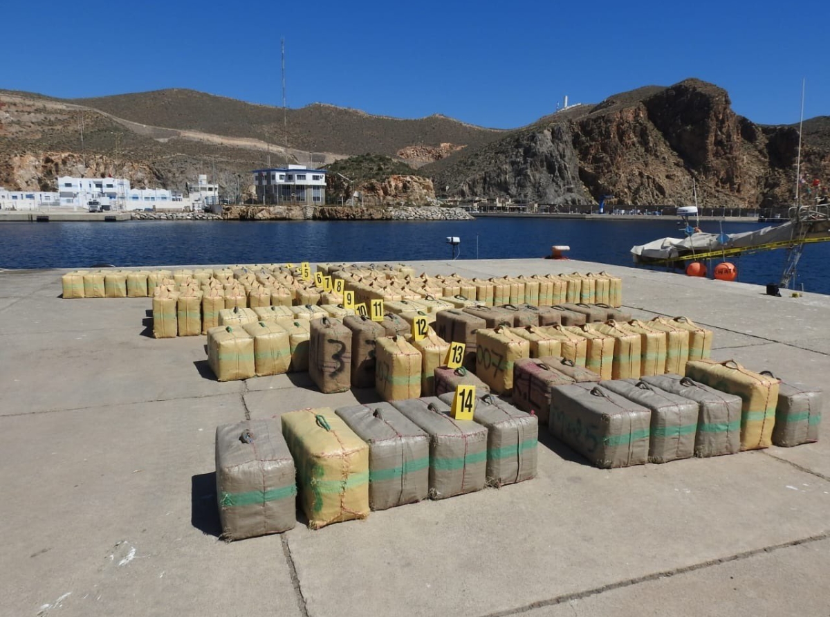 الحسيمة : حجز خمسة أطنان و345 كيلوغرام من "الحشيش" 