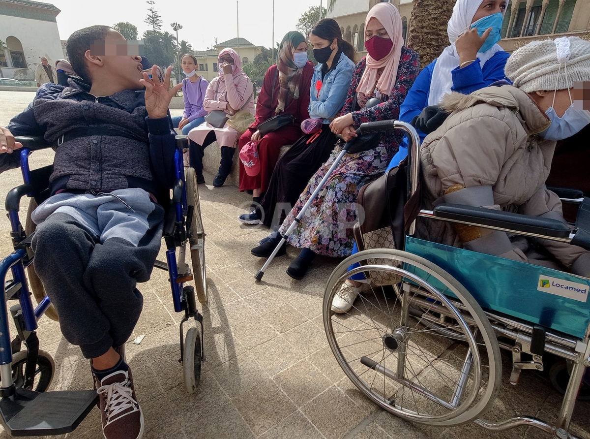 بعد عقود من الانتظار.. وزارة حيار تُفرج عن بطاقة “الإعاقة”