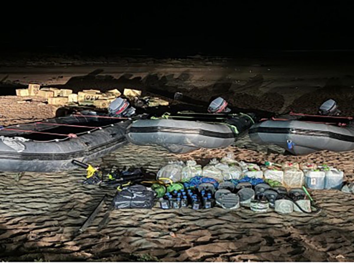 بتنسيق بين الديستي وأمن البيضاء.. إحباط تهريب أزيد من 18 أطنان من المخدرات