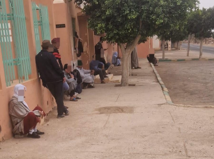 أزمة النقل العمومي بأيت ميلك تنهك المواطنين وسط مطالب بالتدخل 