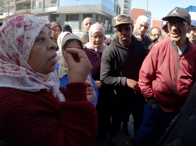ساكنة كوزيمار في كازا  ... بغاو يجريو علينا بغينا حقنا